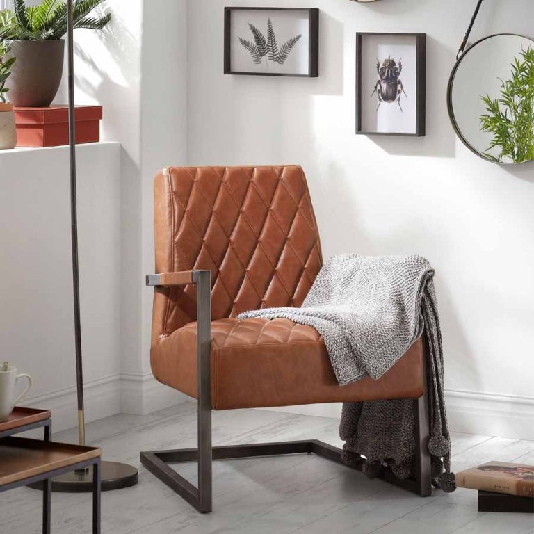 Sillón Trans de piel y acero de Kave Home | WunderHome