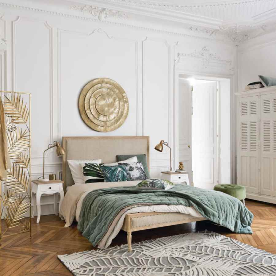 Cama doble de madera y lino de Maisons du Monde
