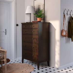 Cómoda alta Idanas marrón de Ikea
