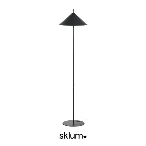 Lámpara de pie de metal negro de Sklum