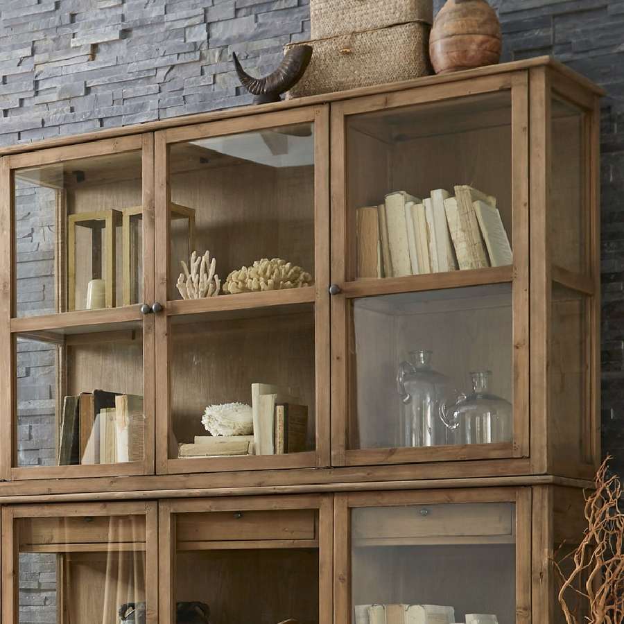 Vitrina Blaise de Loberon