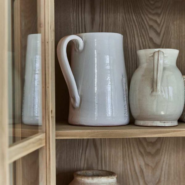 Vitrina Throckmorton de madera recuperada de Loberon