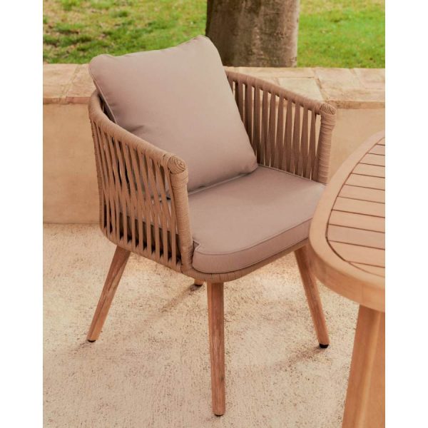 Silla Hemilce de madera y cuerda de Kave Home