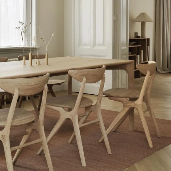 Table à manger en bois Pi de la marque Ethnicraft