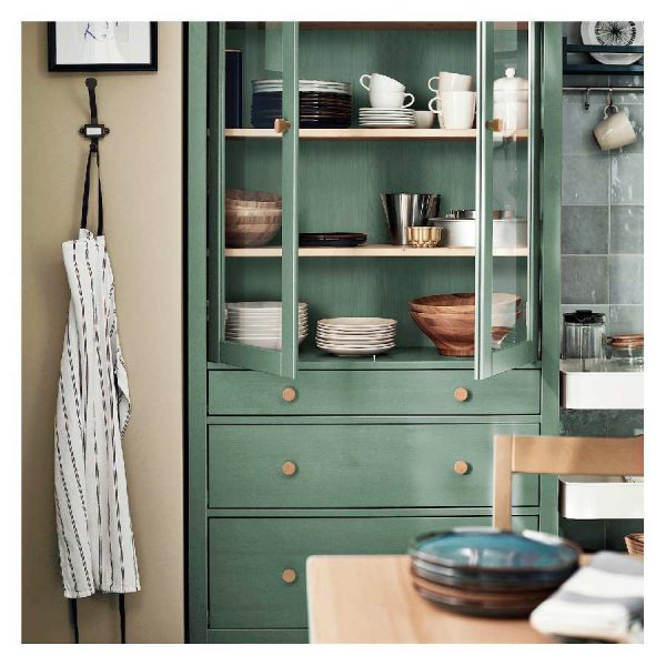 Vitrina Hemnes verde de Ikea