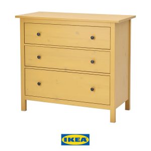Cómoda Hemnes amarilla de Ikea