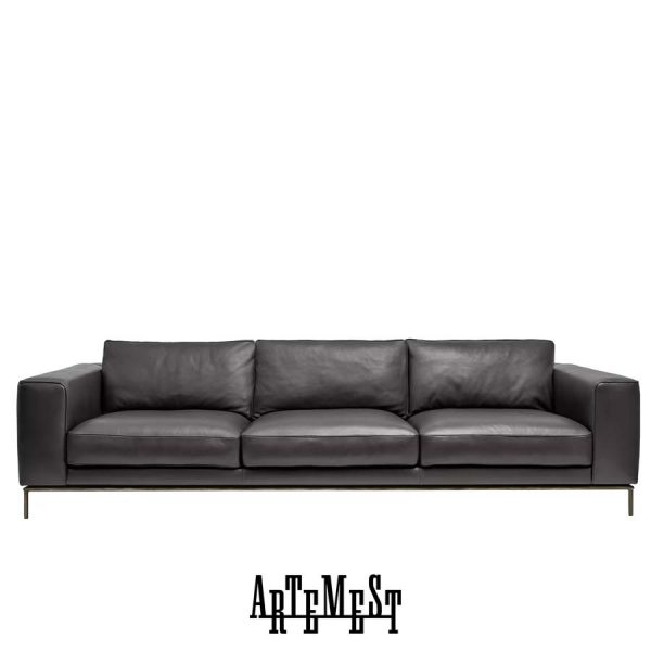 Roger black leather sofa by Daytona
