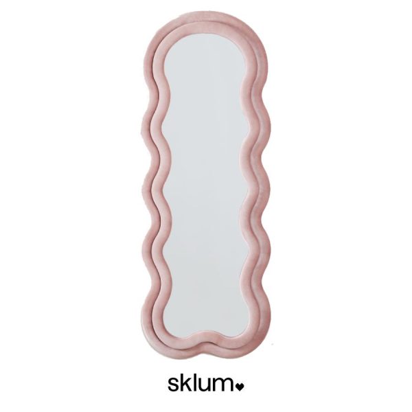 Espejo Evelyn de terciopelo rosa de Sklum