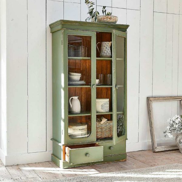Vitrine vert Cassanet de Loberon